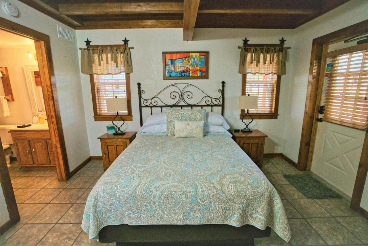 Gruene Cottages New Braunfels Exterior photo